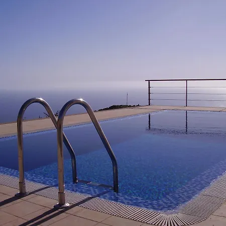 Cristal 티하라페